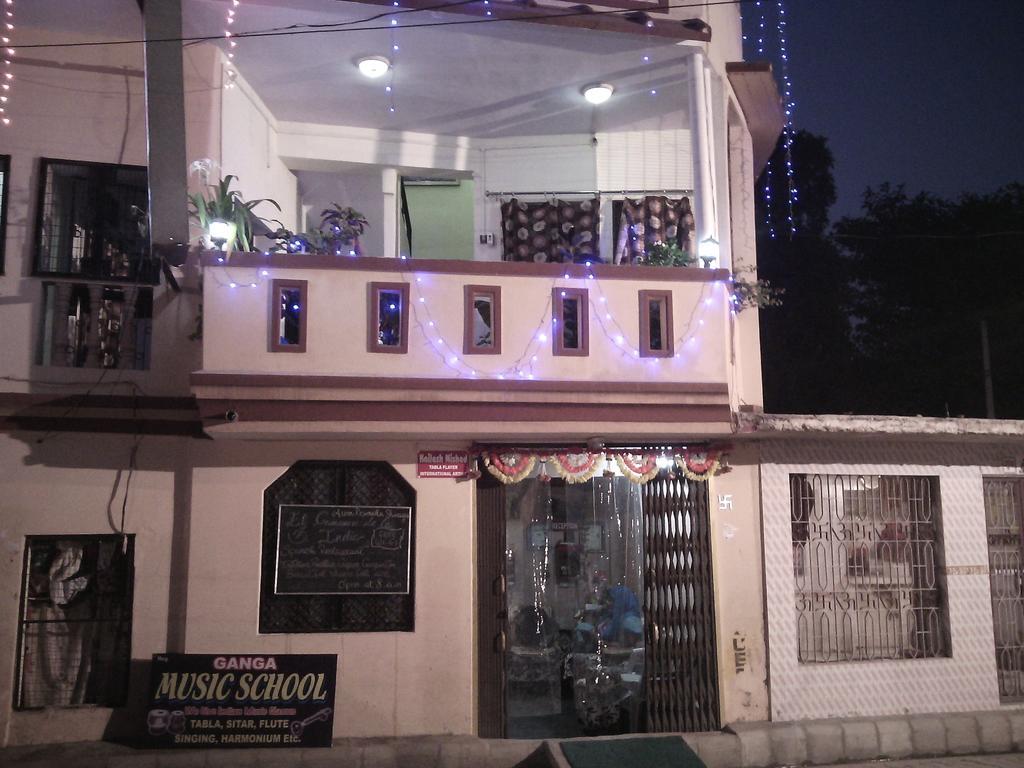 Ganga Paying Guest House Varanasi Exterior photo